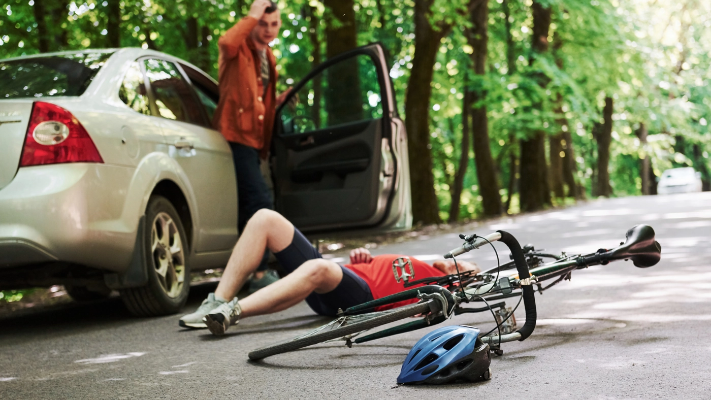 Injured cyclist in need of a bicycle accident attorney in Tampa and Orlando, FL